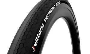 Opony All-Terrain: Jak wybrać idealne na asfalt i teren?