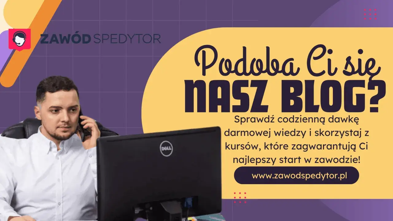 Mężczyzna w białej koszuli rozmawia przez telefon, siedząc przy biurku przed monitorem komputera.